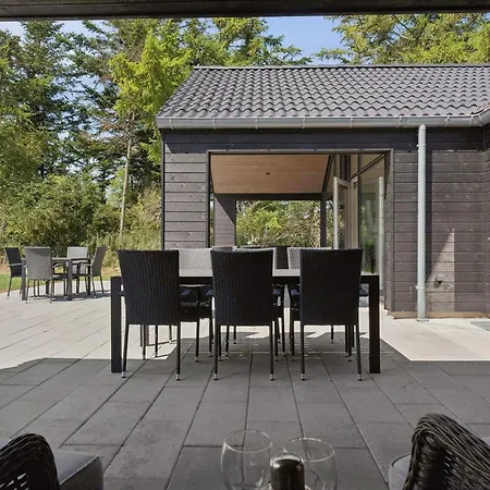 Holiday home 5 Star In